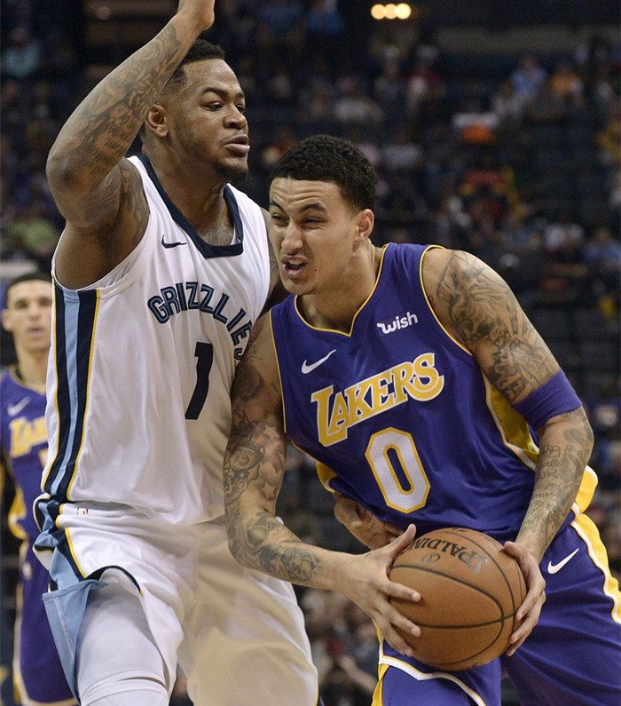 斯陷入尴尬 斯陷入尴尬